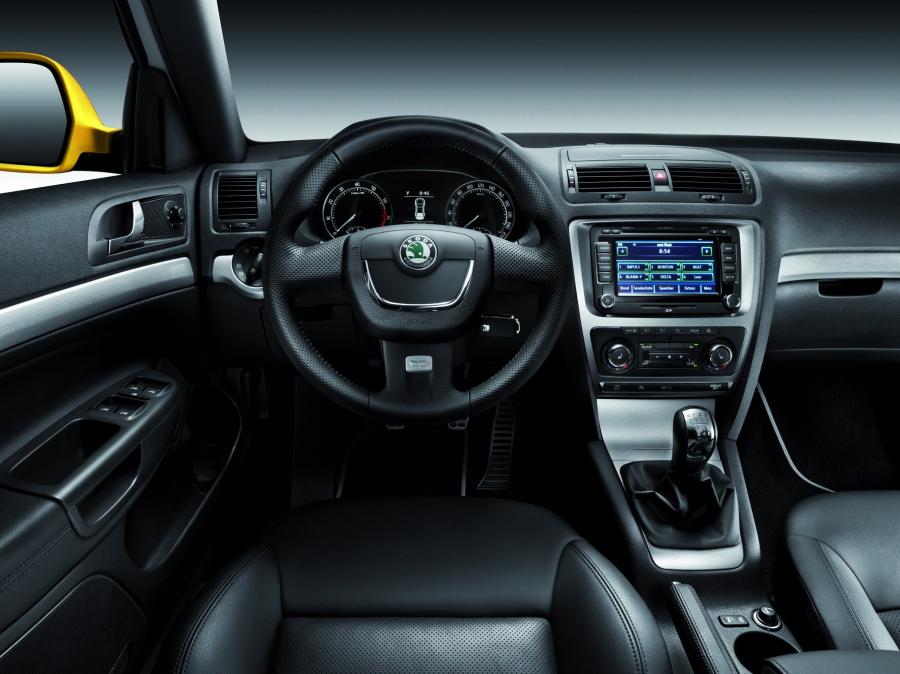  Skoda Octavia RS 2009 года  (фото 9 из 31)